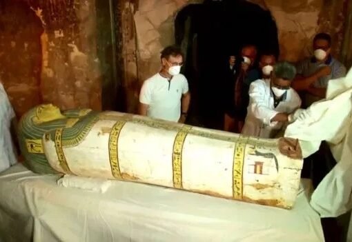 “اكتشافات أثرية هامة” قرب أهرام الجيزة في مصر