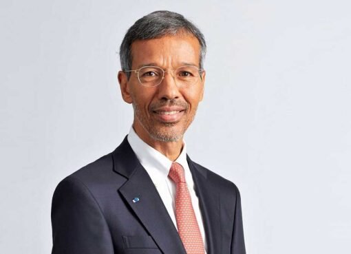 مشور.. الباحث البارز يتقاسم مساره مع طلبة فاس