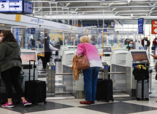 “أوميكرون” يتسبب في إلغاء ما يقارب 6 آلاف رحلة جوية